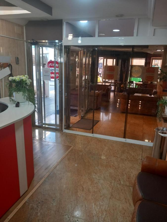 Hotel Juan Carlos Торевьиа Экстерьер фото